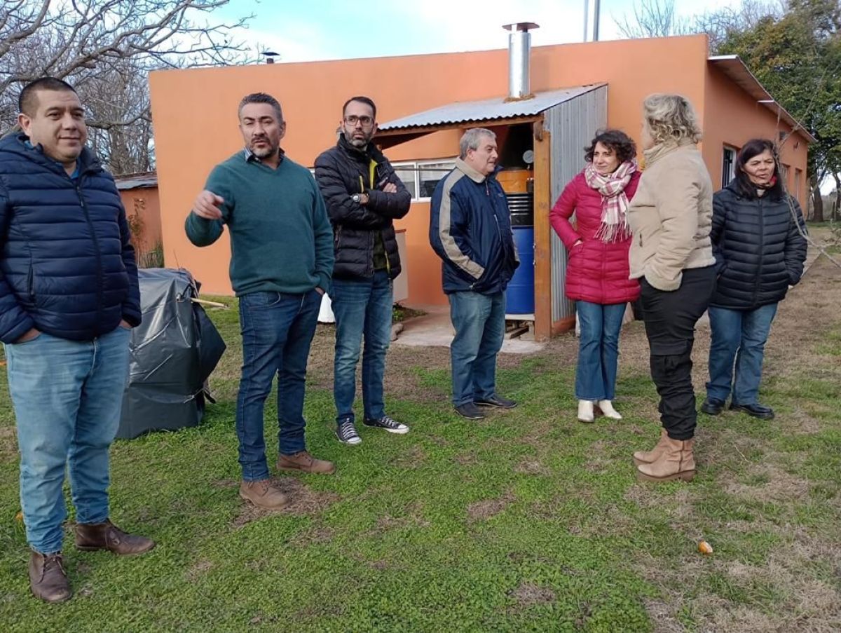 Carla Bruno visitó a emprendedores de la localidad de Asamblea
