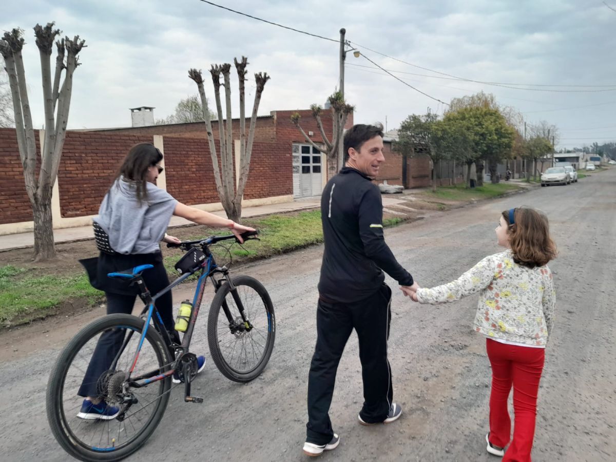 Mariano Marini caminó la ciudad para recorrer todas las plazas