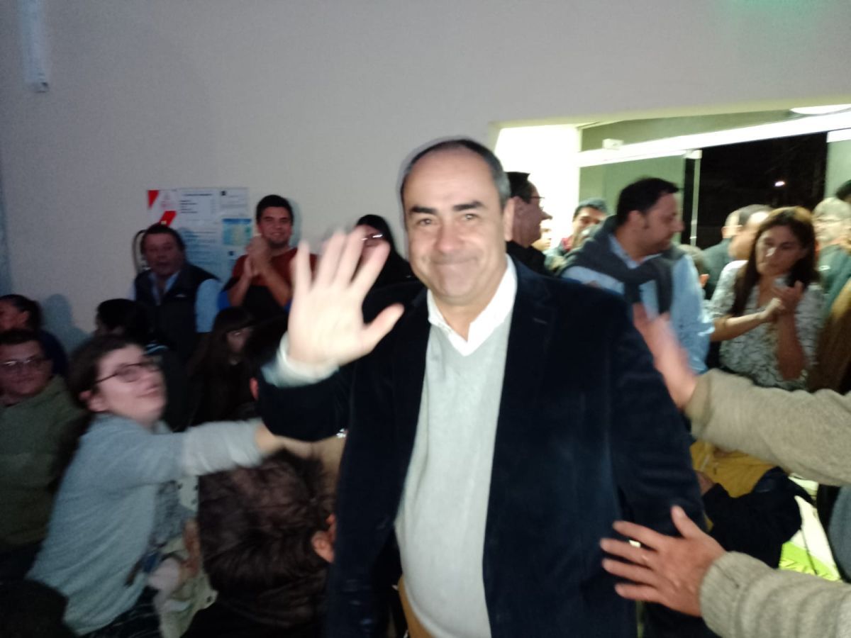 Las PASO están cerca y el "Chapu" Fernández acelera la campaña