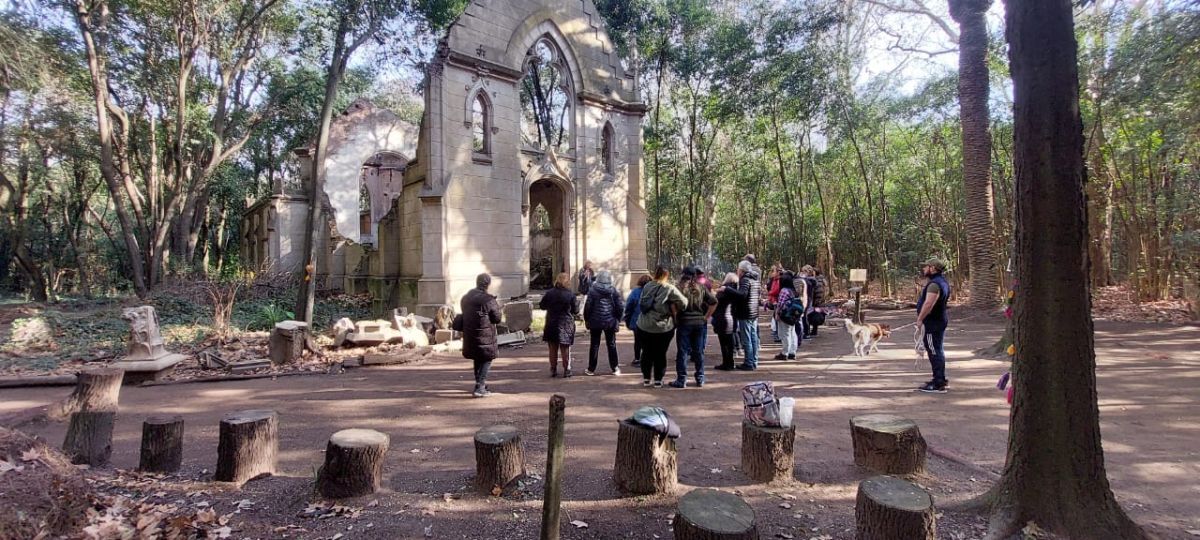 Astroturismo y Capilla Neogotica de Montelén 