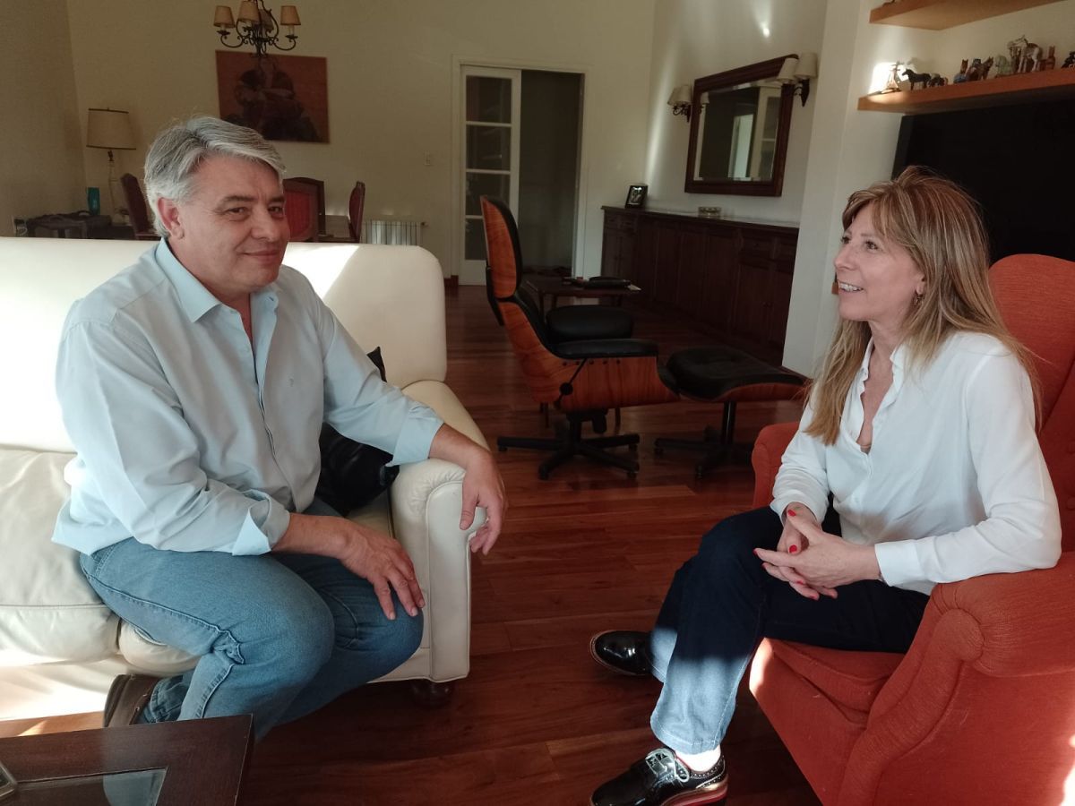 Alexis Camús y Silvina Vaccarezza aspiran a ser diputados provinciales