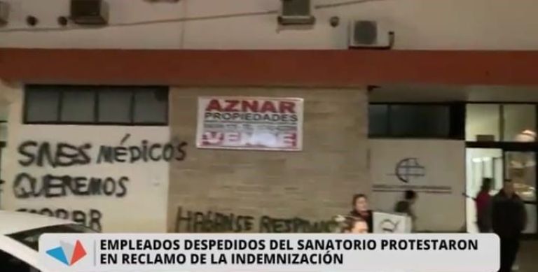 Los ex empleados del sanatorio volvieron a manifestarse