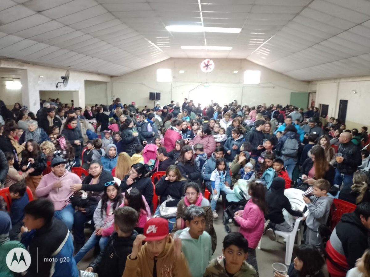 Una multitud de niños y niñas celebraron el Día de las Infancias en el Último Foco