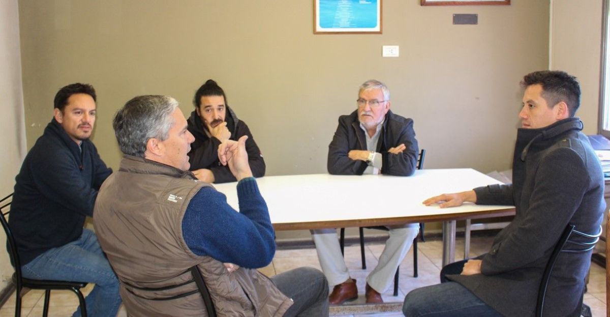Gatica visitó la nueva planta de termotanques solares de FIASA