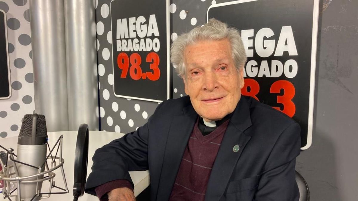 La palabra del Padre Carlos Mullins tras su regreso a Bragado