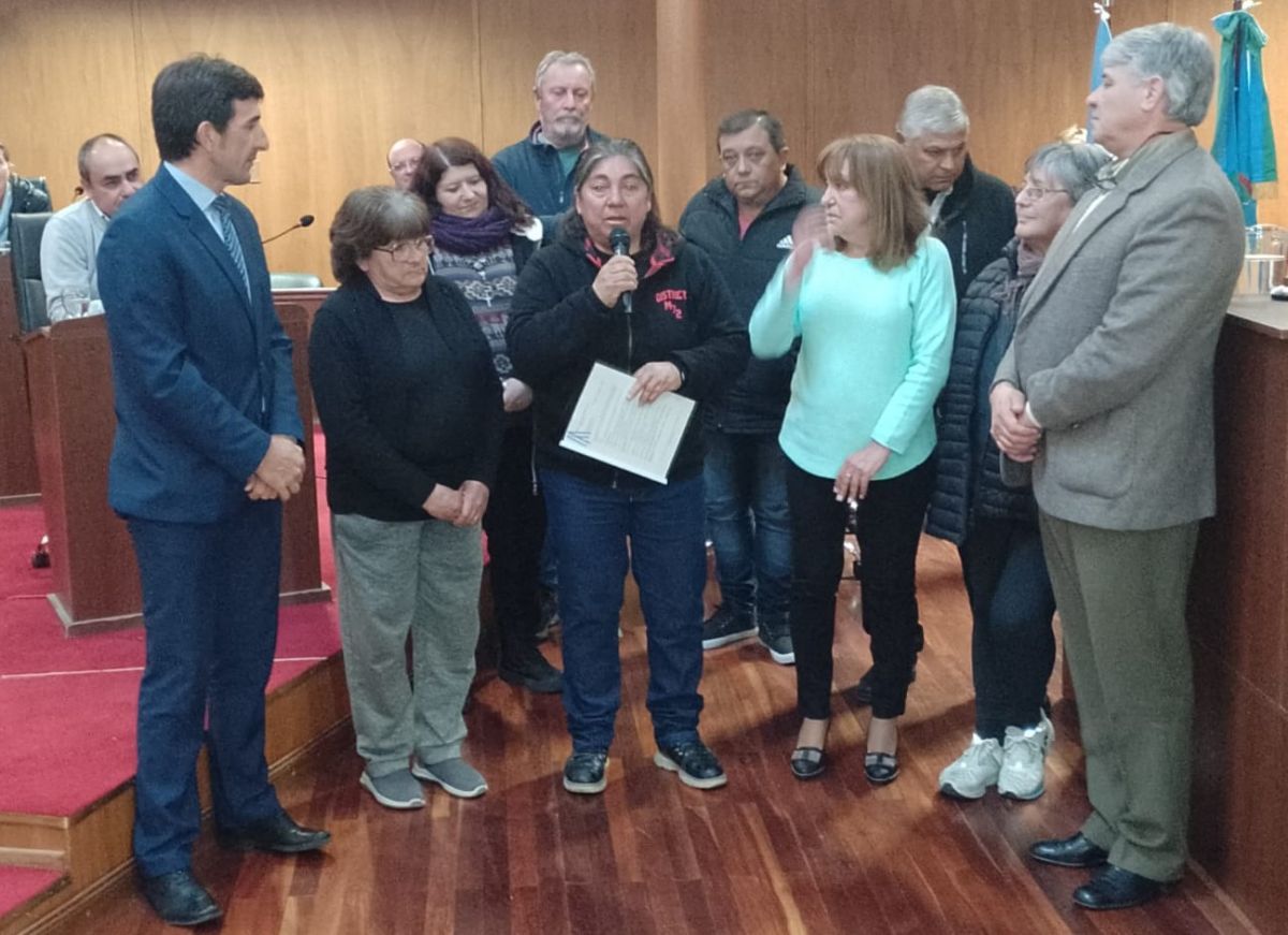 Aprobaron un proyecto de Camús para pedir más policías y otros temas