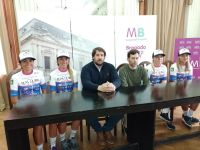 Presentaron el equipo de ciclistas que representará a Bragado en La Doble Femenino