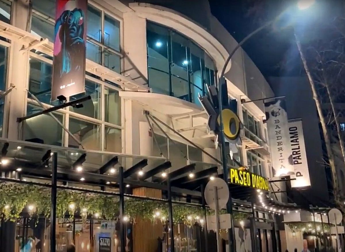Imponente: así es el paseo comercial que compró Le Utthe en Mar del Plata y lo transformará en una gran tienda