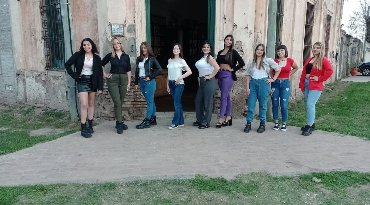 Presentaron a las postulantes a embajadora de la Fiesta Nacional del Caballo