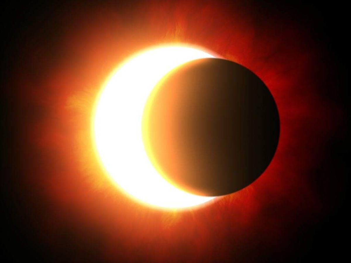 El Grupo Choique abre las puertas del observatorio astronómico para ver un eclipse de sol