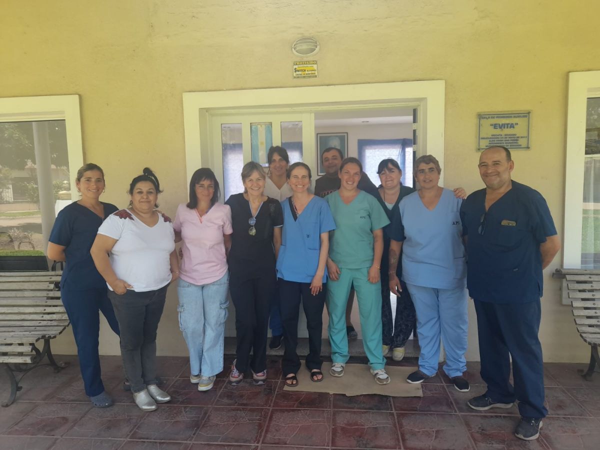 Emma Elizalde y su equipo continúa visitando unidades sanitarias de las localidades
