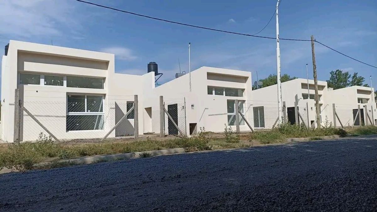 La construcción de viviendas sociales de Mechita llegó a su etapa final
