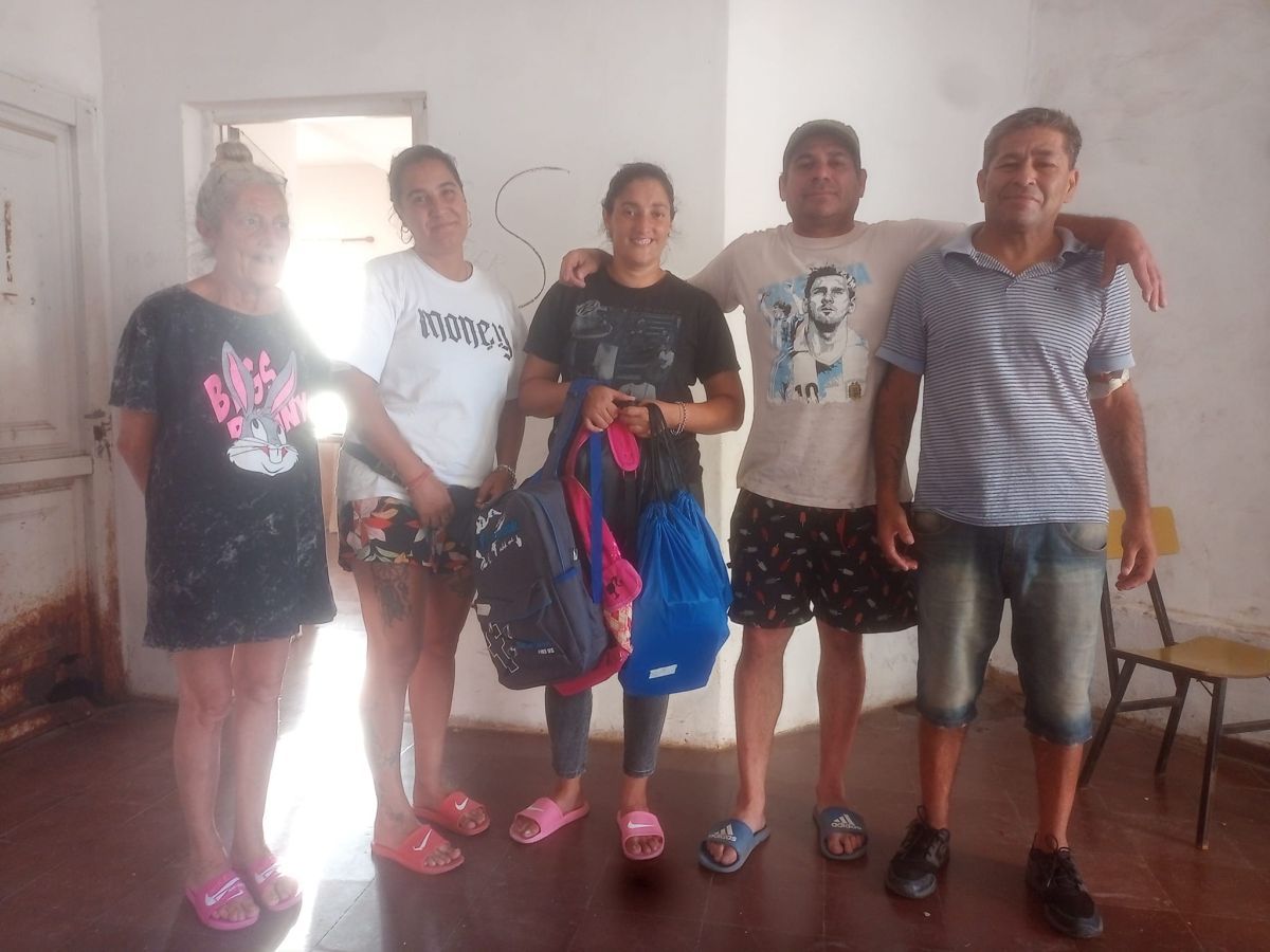 Solidaridad en tiempos difíciles: vecinos ofrecen un merendero a niños del FONAVI II