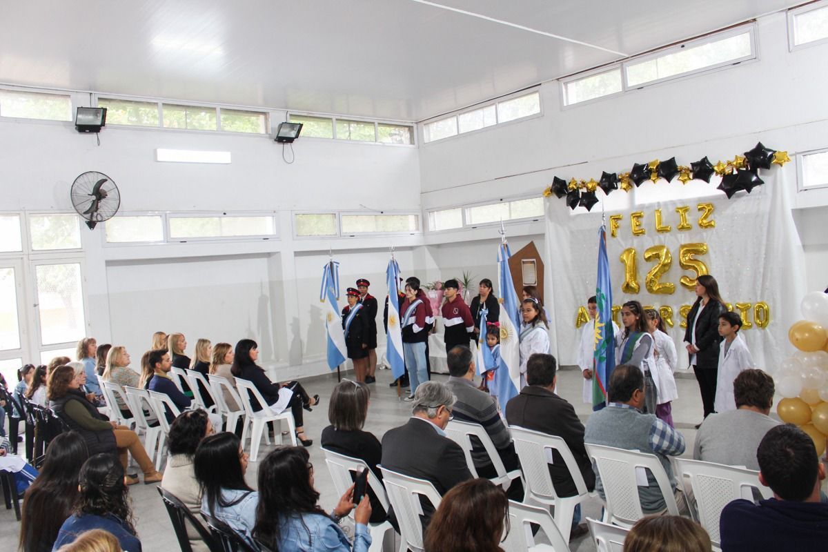 Comodoro Py celebró el 125º aniversario de la Escuela 13