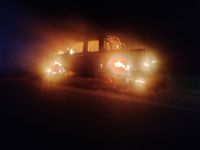 Incendio de una camioneta en la Ruta 46