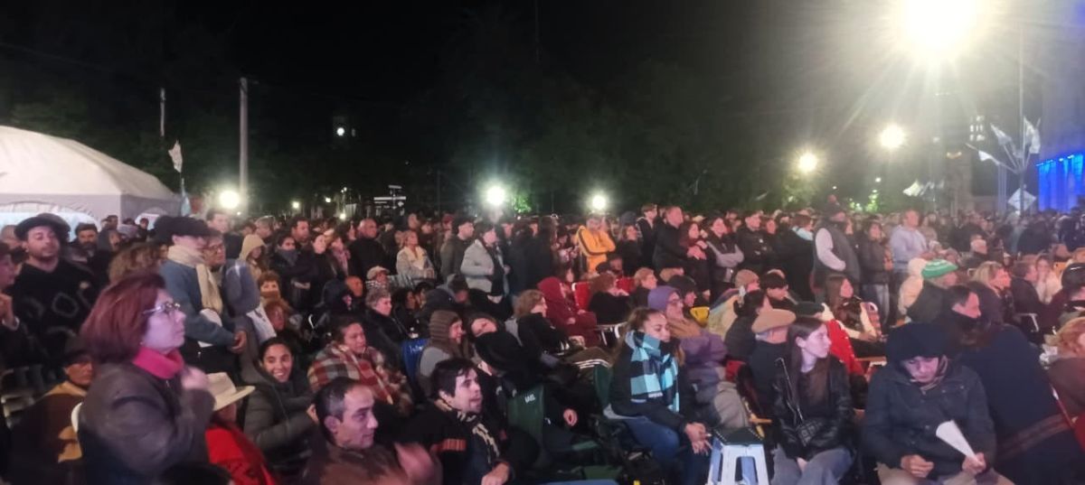 ¡El Bragao' está de fiesta! Última noche de espectáculos de la Fiesta Nacional del Caballo