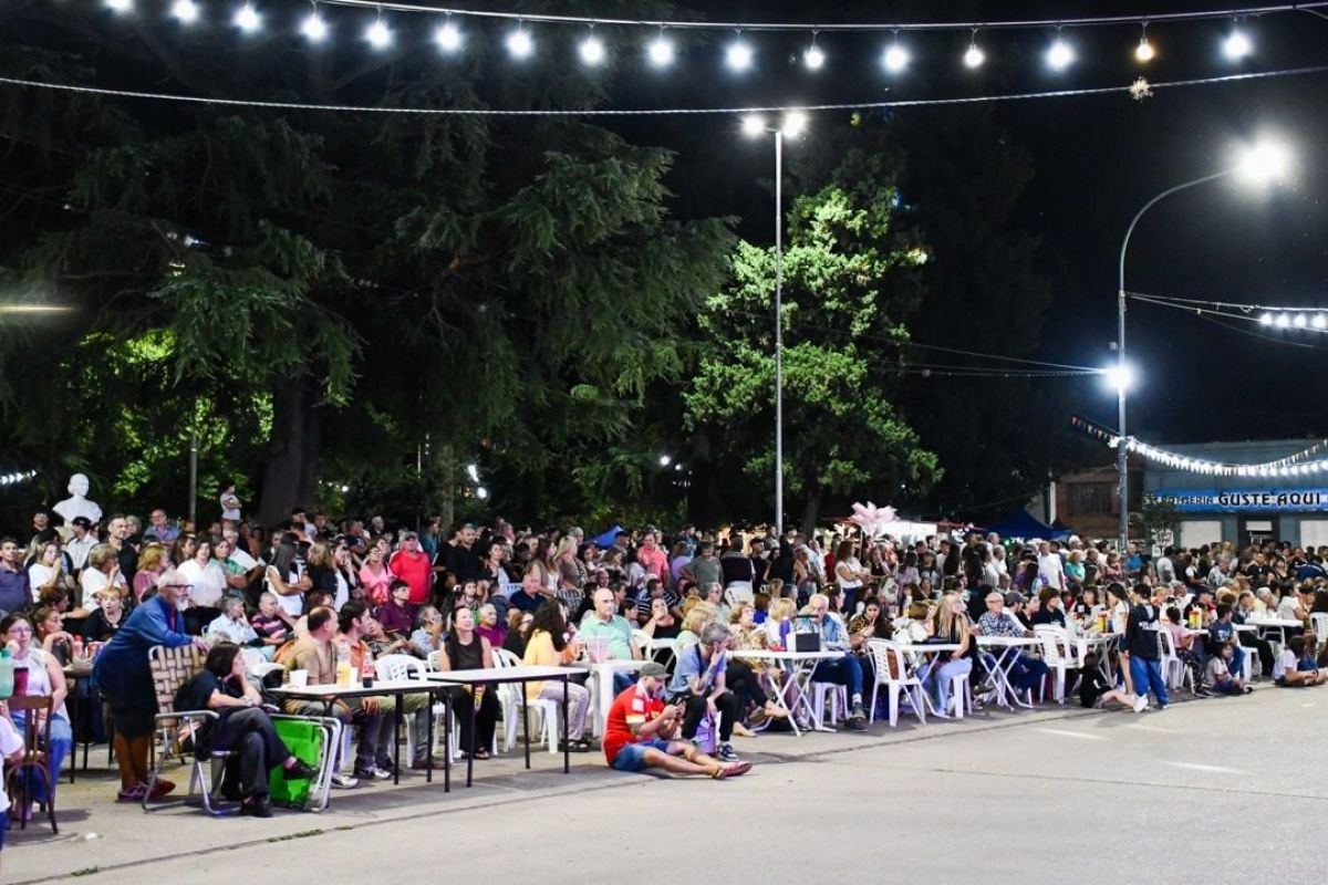 Bragado vive un Carnaval 2026 que ya dejó su primera gran noche