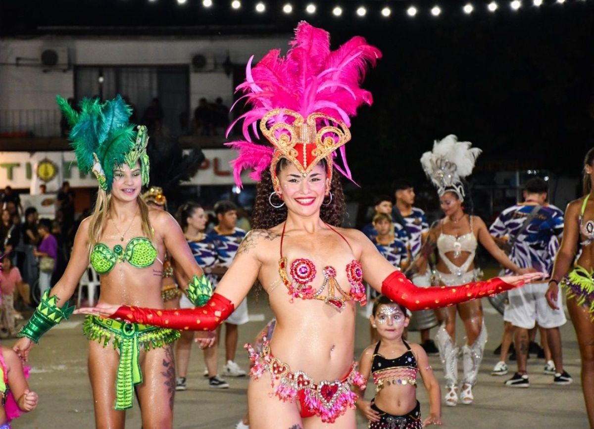 Bragado vive un Carnaval 2026 que ya dejó su primera gran noche