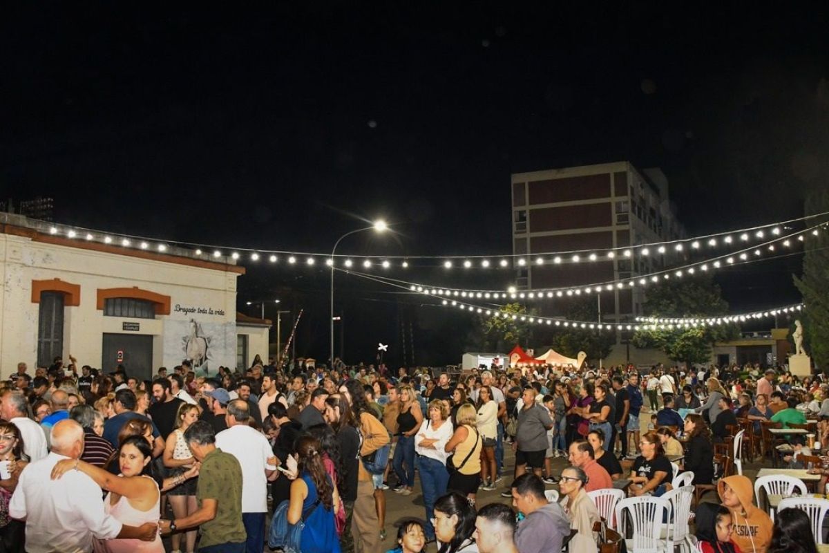 ¡Bragado vibró con un cierre inolvidable del Carnaval 2026!