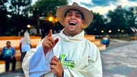 "Con Jesús la vida es alegría y fiesta": el cura que se volvió viral por festejar en los corsos defendió una "Iglesia en salida"