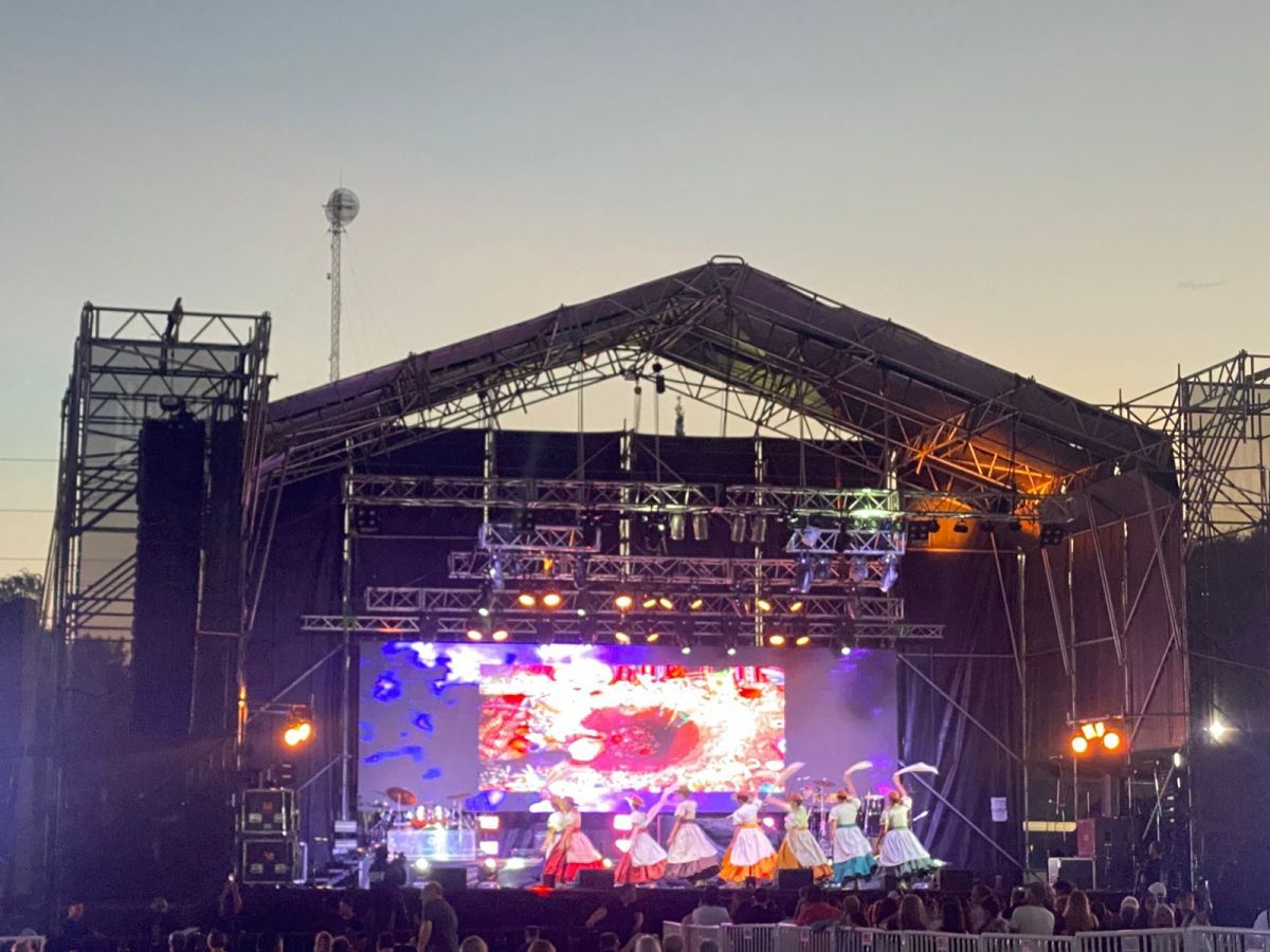 La fiesta también está en YouTube: seguí la previa del show de Soledad Pastorutti y La Delio Valdez