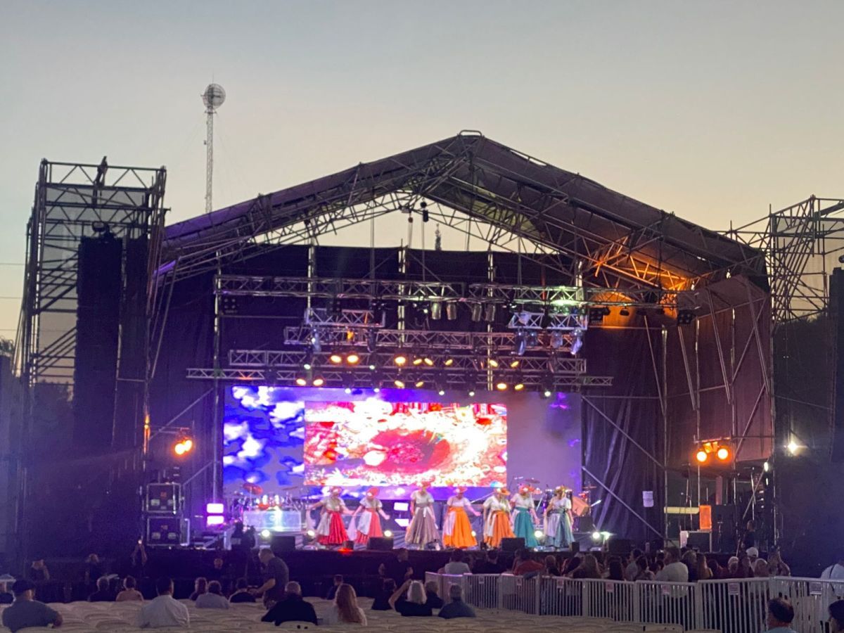 La fiesta también está en YouTube: seguí la previa del show de Soledad Pastorutti y La Delio Valdez