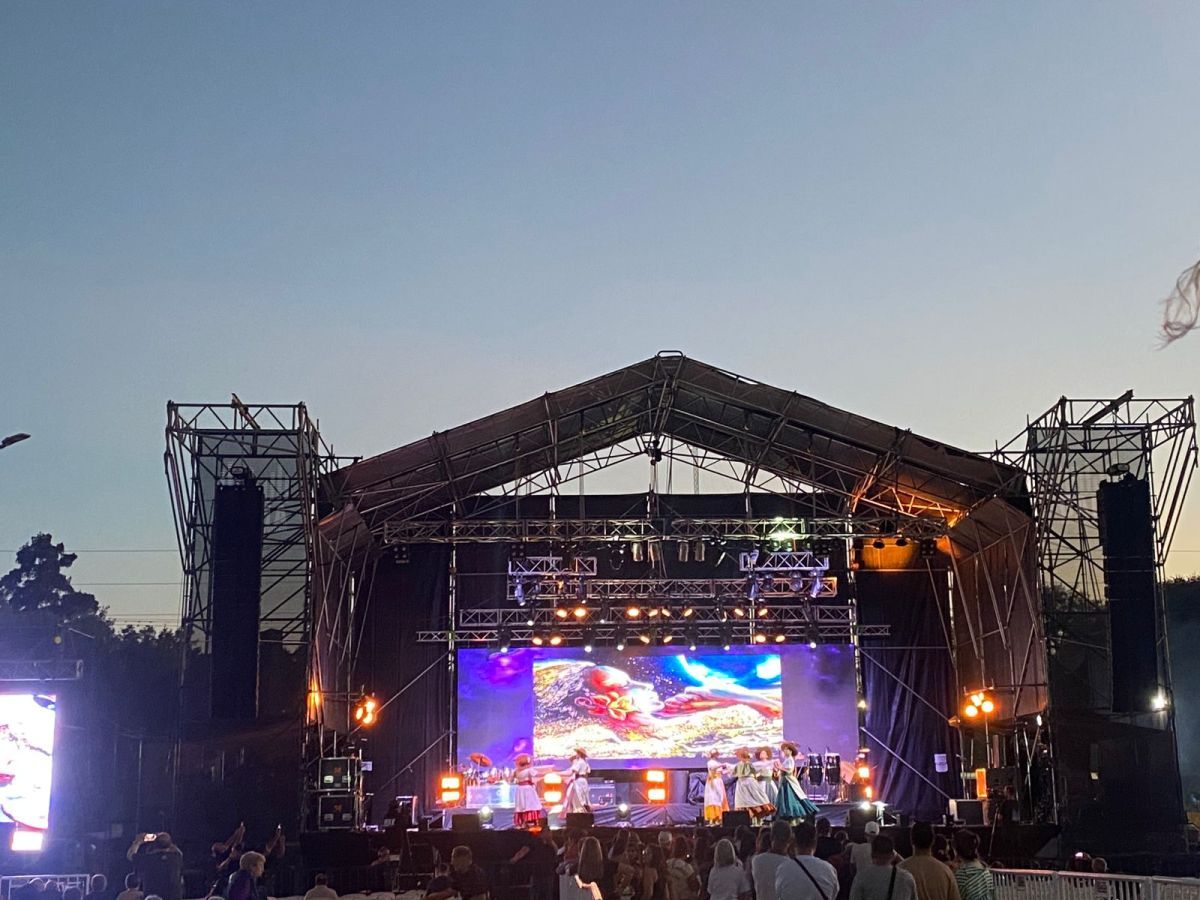 La fiesta también está en YouTube: seguí la previa del show de Soledad Pastorutti y La Delio Valdez