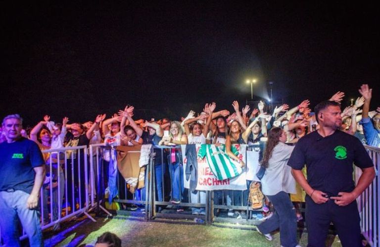 Una multitud, dos shows históricos y una galería de fotos imperdible