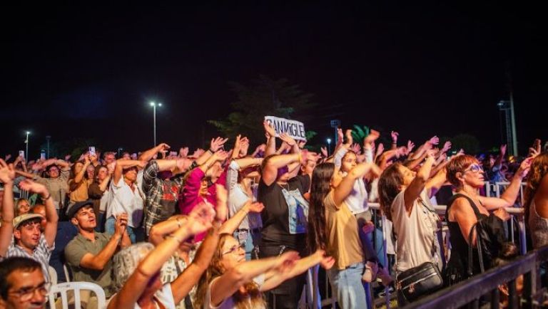Una multitud, dos shows históricos y una galería de fotos imperdible