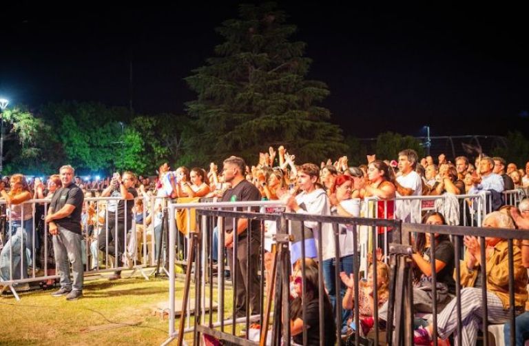 Una multitud, dos shows históricos y una galería de fotos imperdible