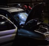 Incendio de un utilitario por una falla eléctrica