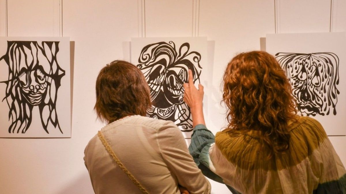 El Centro Cultural Constantino abre su ciclo de exposiciones 2026 con la muestra "Calabezas"