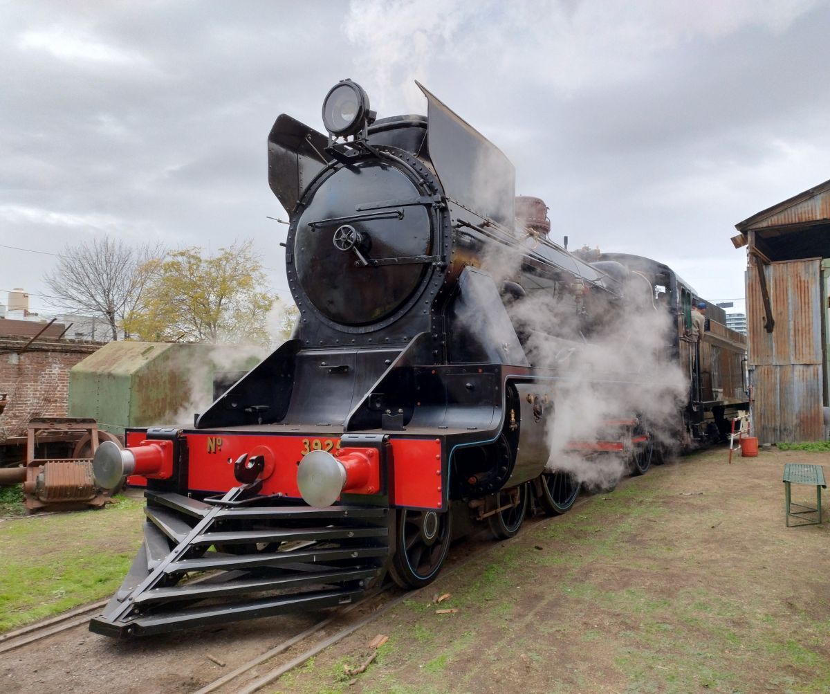 La historia de la locomotora de 1927 que llega a Mechita para la Fiesta del Ferroviario