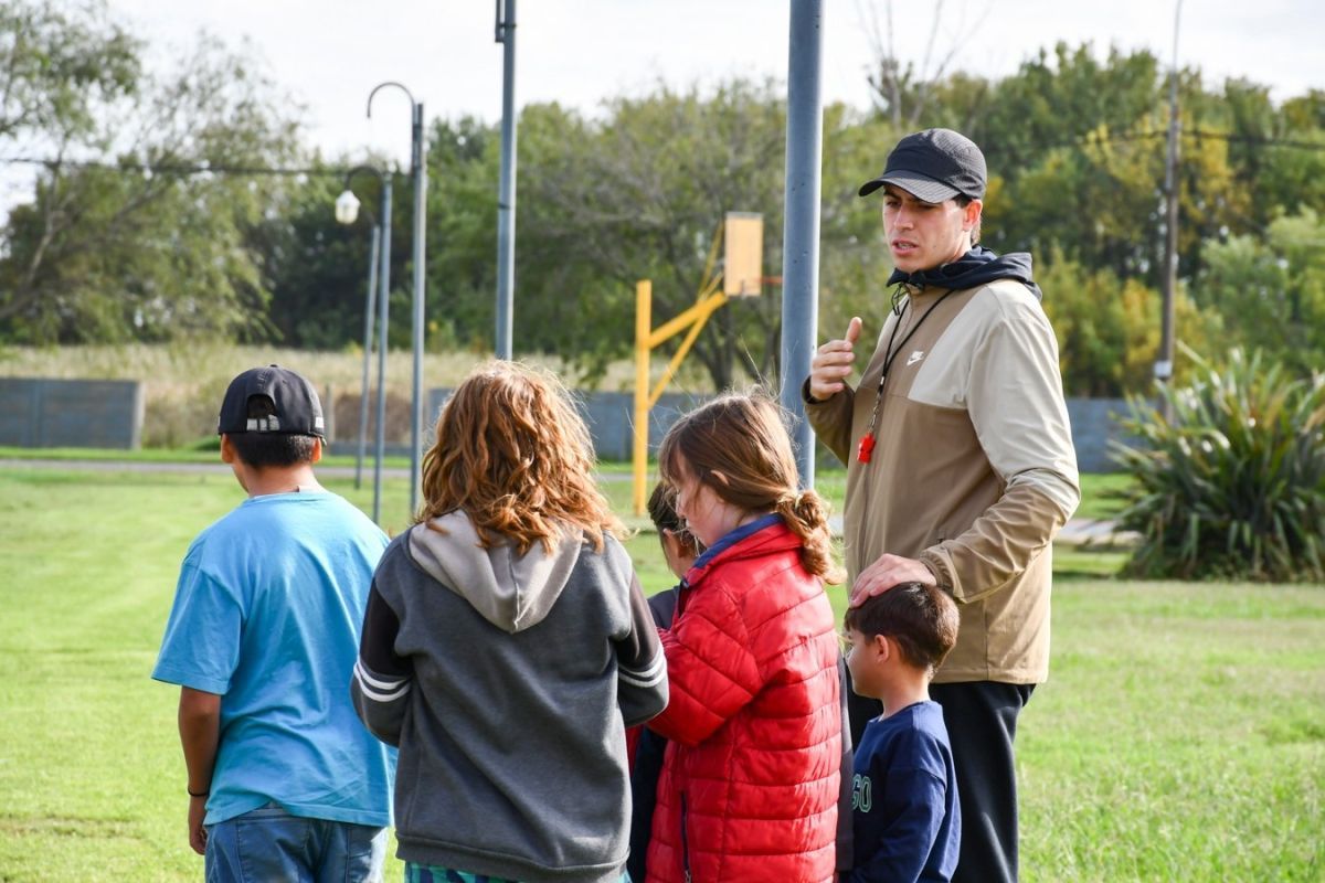 Inició sus clases la Escuela Municipal de Atletismo en la Pista de Salud