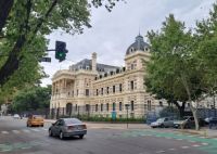 La Provincia transfirió fondos a municipios y lleva alivio a intendentes