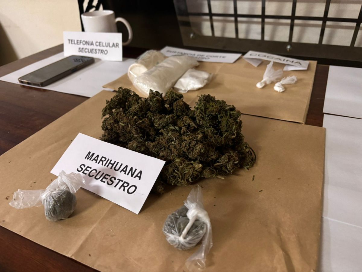 Allanamiento positivo: aprehenden a un hombre con marihuana y cocaína