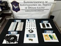 Tres allanamientos y dos aprehendidos por comercialización de drogas en 9 de Julio