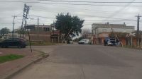 Un ciclista terminó con una fractura tras ser embestido por un auto