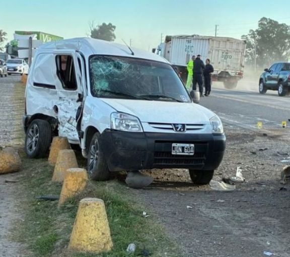 Grave choque en Ruta 5: un hombre sufrió múltiples fracturas y permanece internado