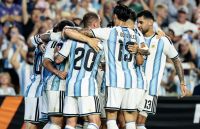 Argentina enfrenta a Austria en un duelo clave por el liderazgo del Grupo J