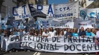 Alto acatamiento al paro docente en Bragado: la adhesión alcanzó el 90% en el turno mañana