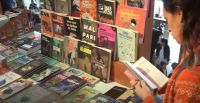 Paula Bombara: “Escribir para los jóvenes es un aporte a la parte de la sociedad que me interesa, ellos son el futuro de nuestra patria y la esperanza de construir un futuro mejor para todos”