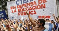 ALTO ACATAMIENTO EN LA MEDIDA DE FUERZA DE LOS DOCENTES