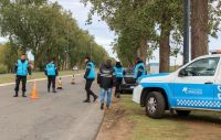 Operativos de control en Bragado: retuvieron 10 motos, un auto y hubo una alcoholemia positiva